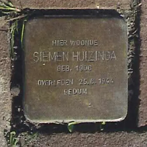 Struikelsteen voor Siemen Huizinga