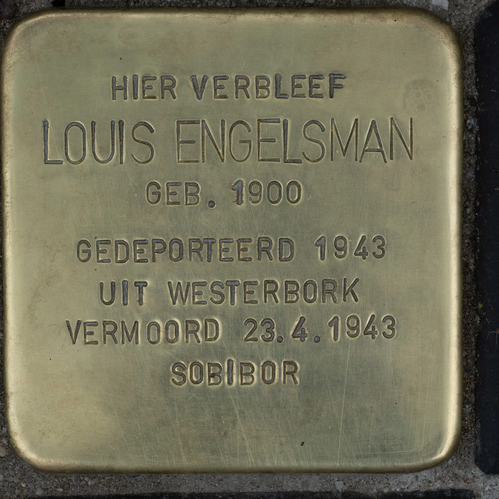 Struikelsteen voor Louis Engelsman