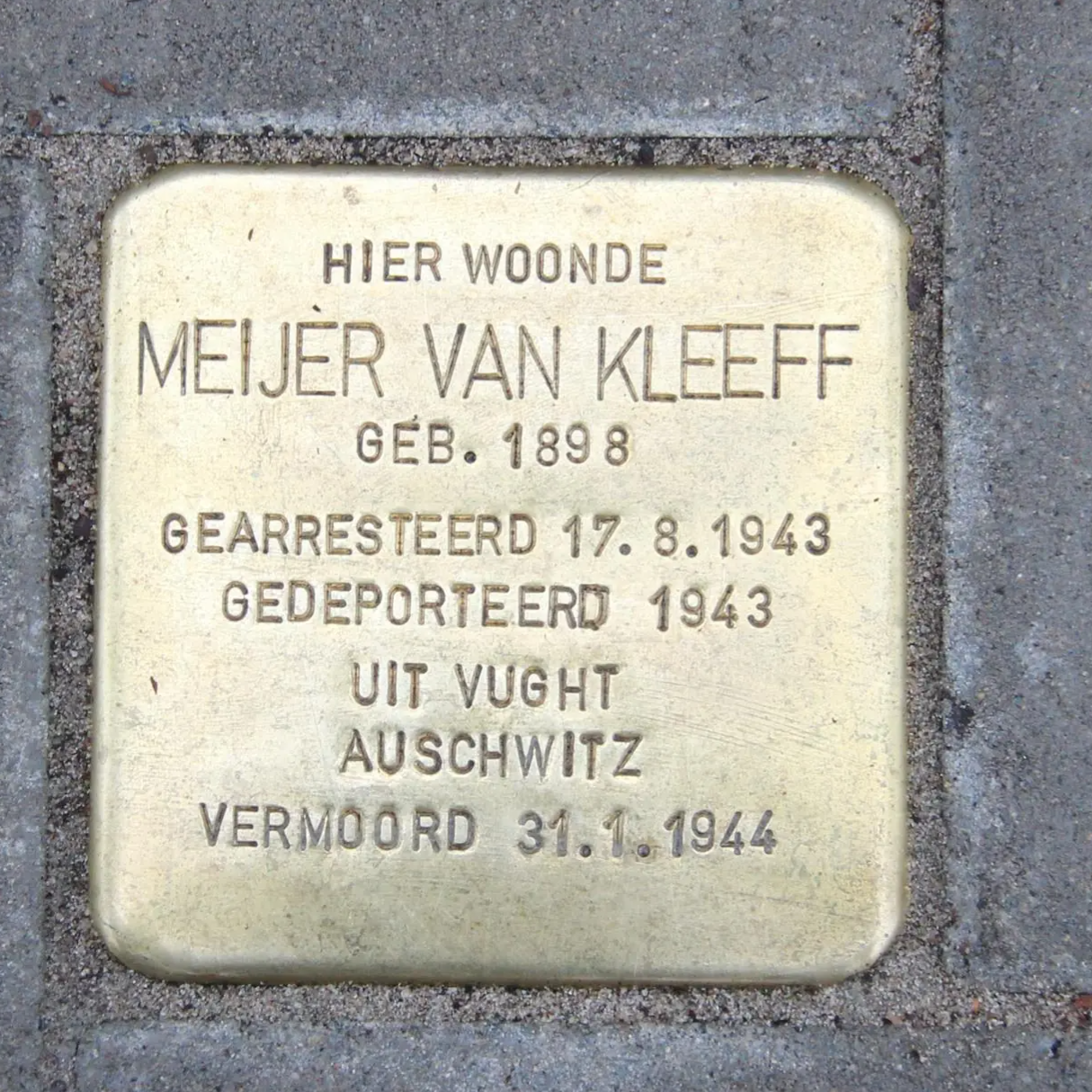 Struikelsteen voor Meijer van Kleeff