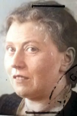 Portret van Mietje de Vries-Fortuin