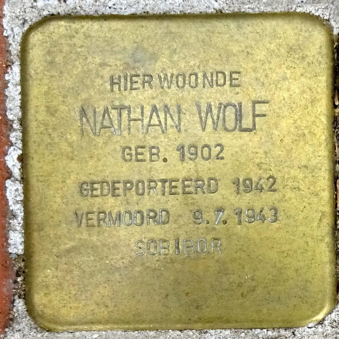 Struikelsteen voor Nathan Wolf