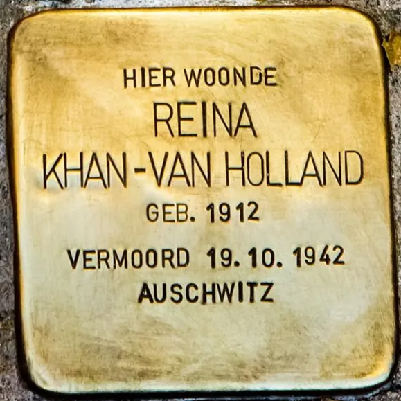 Struikelsteen voor Reina Khan-van Holland