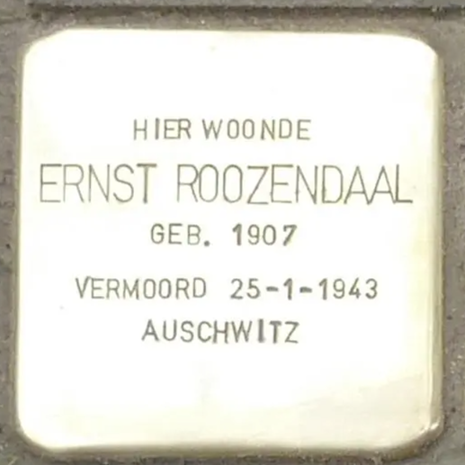 Struikelsteen voor Ernst Roozendaal