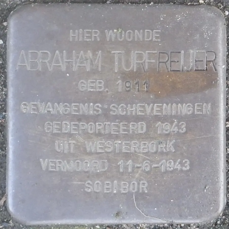 Struikelsteen voor Abraham Turfreijer