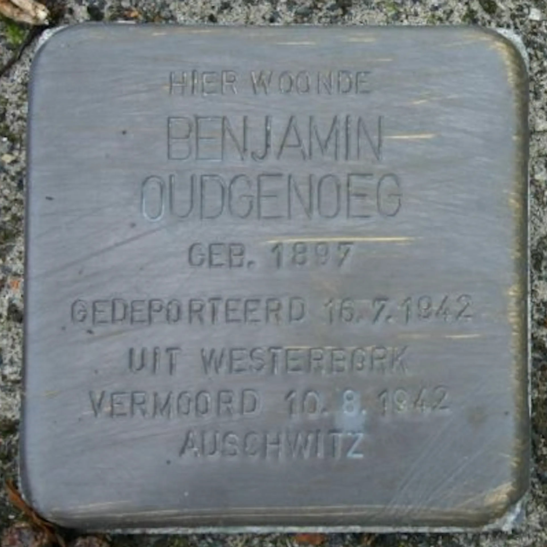 Struikelsteen voor Benjamin Oudgenoeg