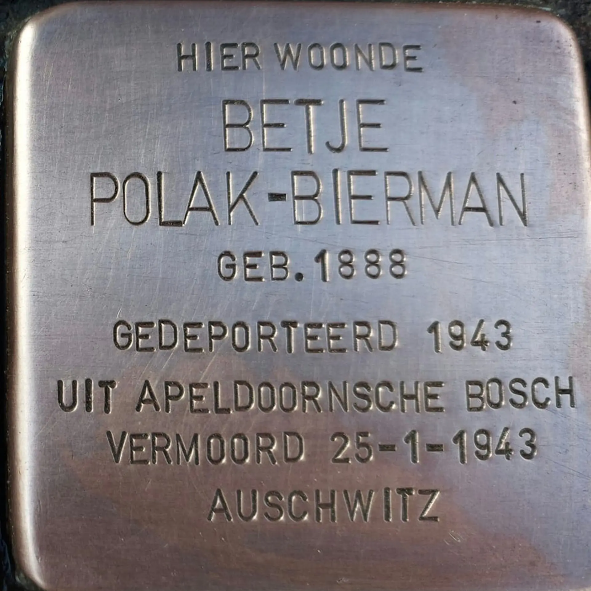 Struikelsteen voor Betje Polak-Bierman