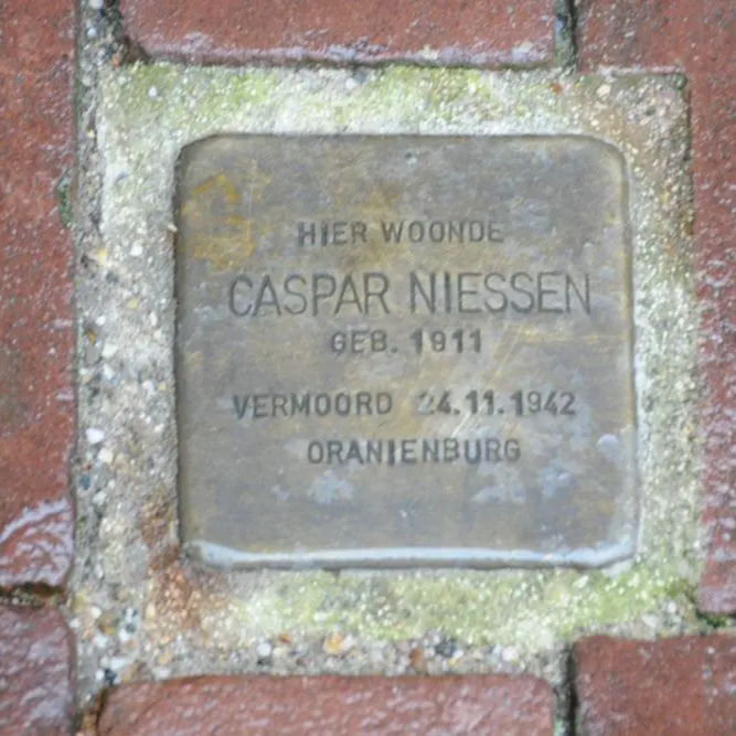 Struikelsteen voor Caspar Niessen