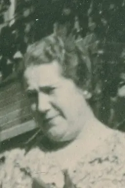 Portret van Erna Meijer-Menco
