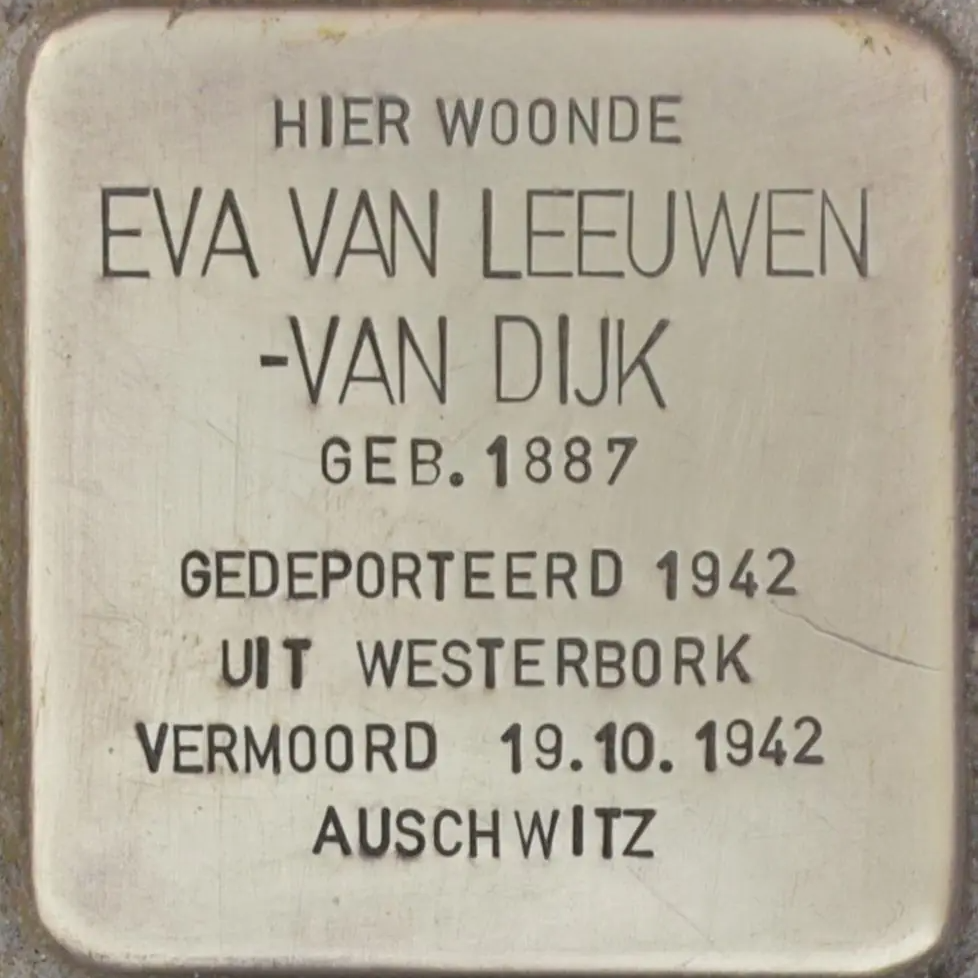 Struikelsteen voor Eva van Leeuwen-van Dijk