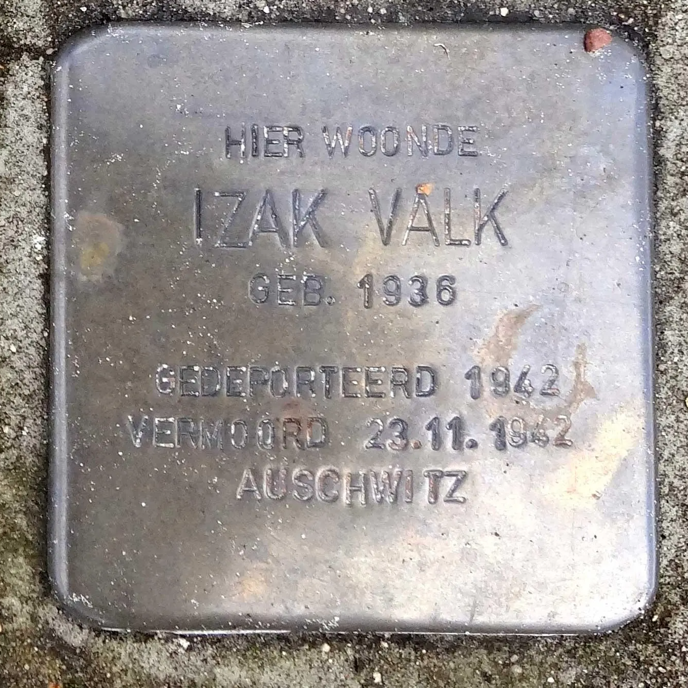 Struikelsteen voor Izak Valk