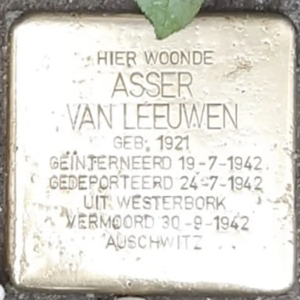 Struikelsteen voor Asser van Leeuwen
