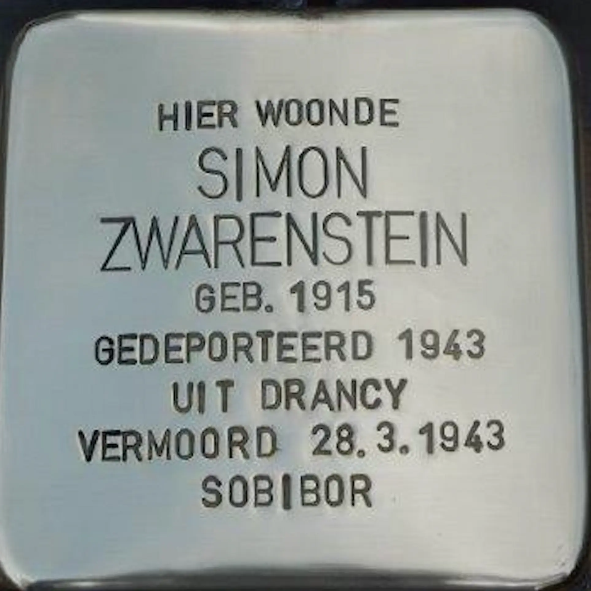 Struikelsteen voor Simon Zwarenstein