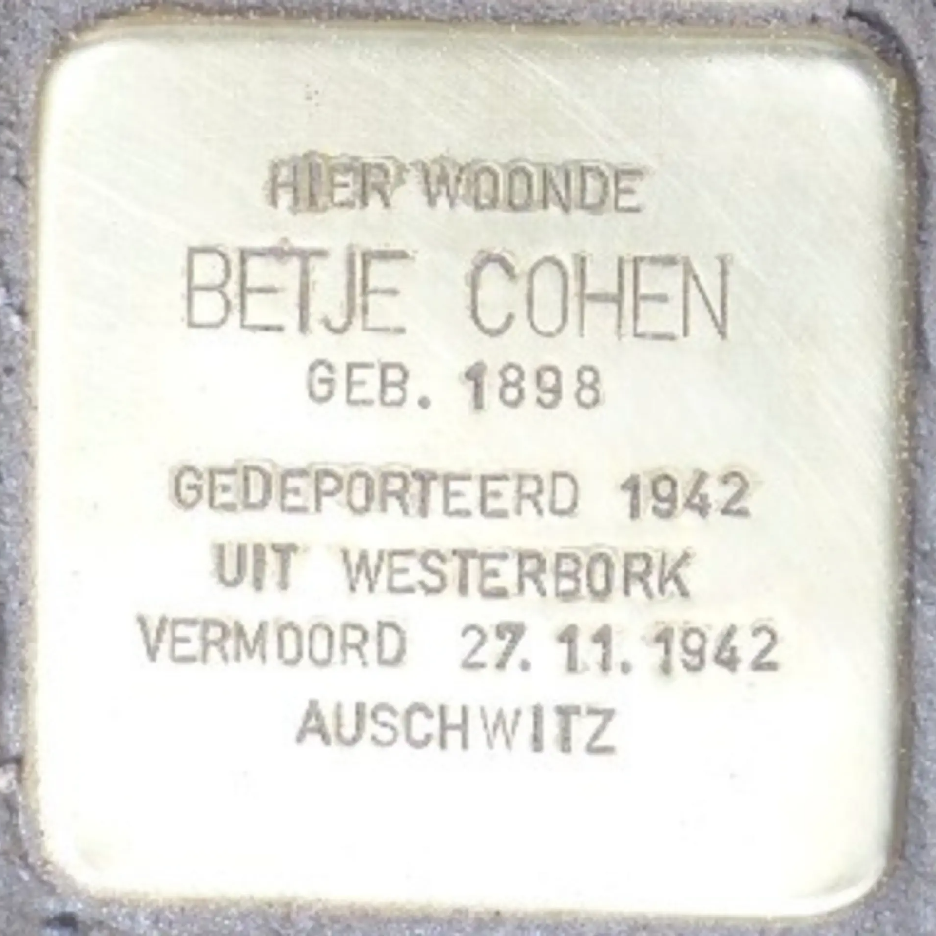 Struikelsteen voor Betje Cohen