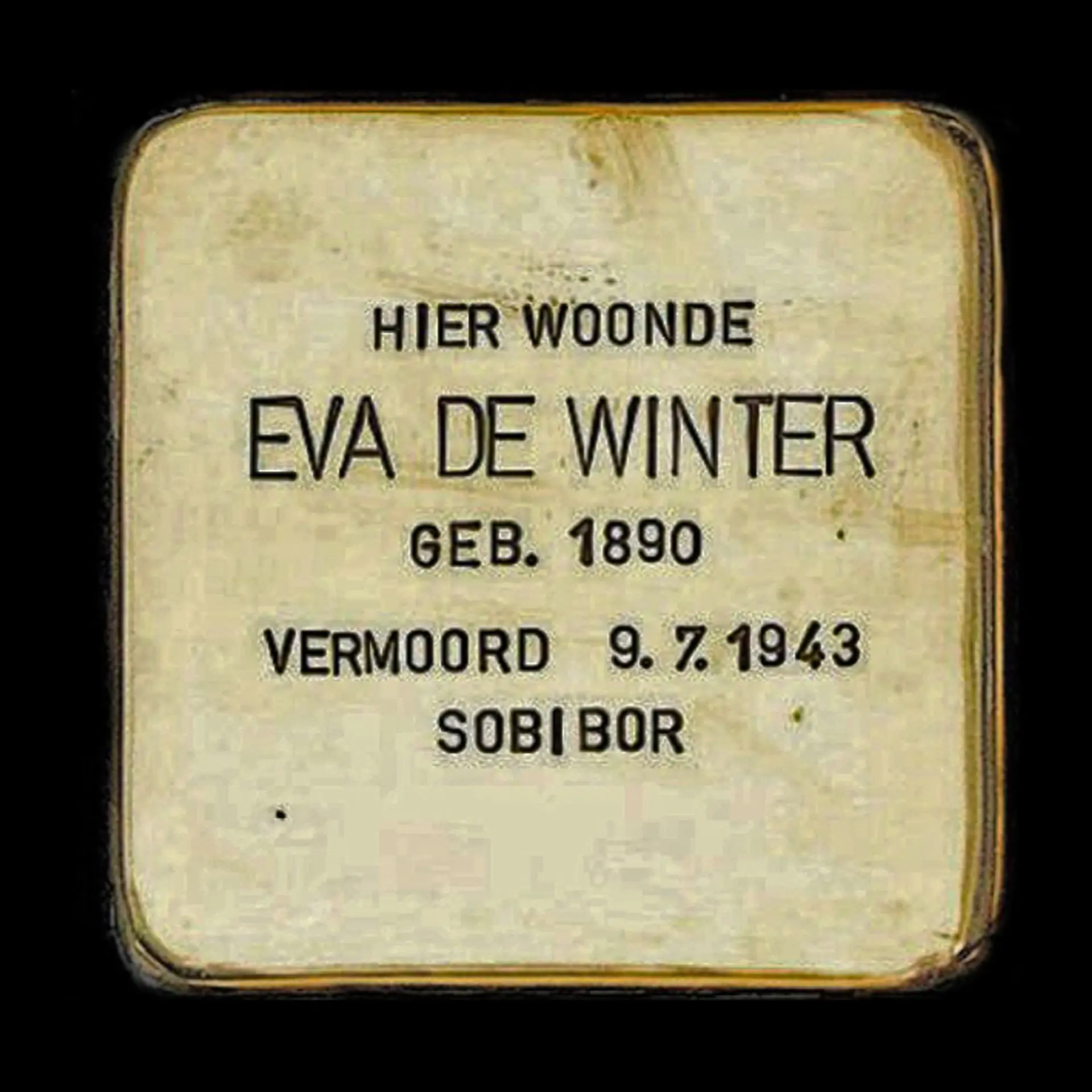 Struikelsteen voor Eva de Winter