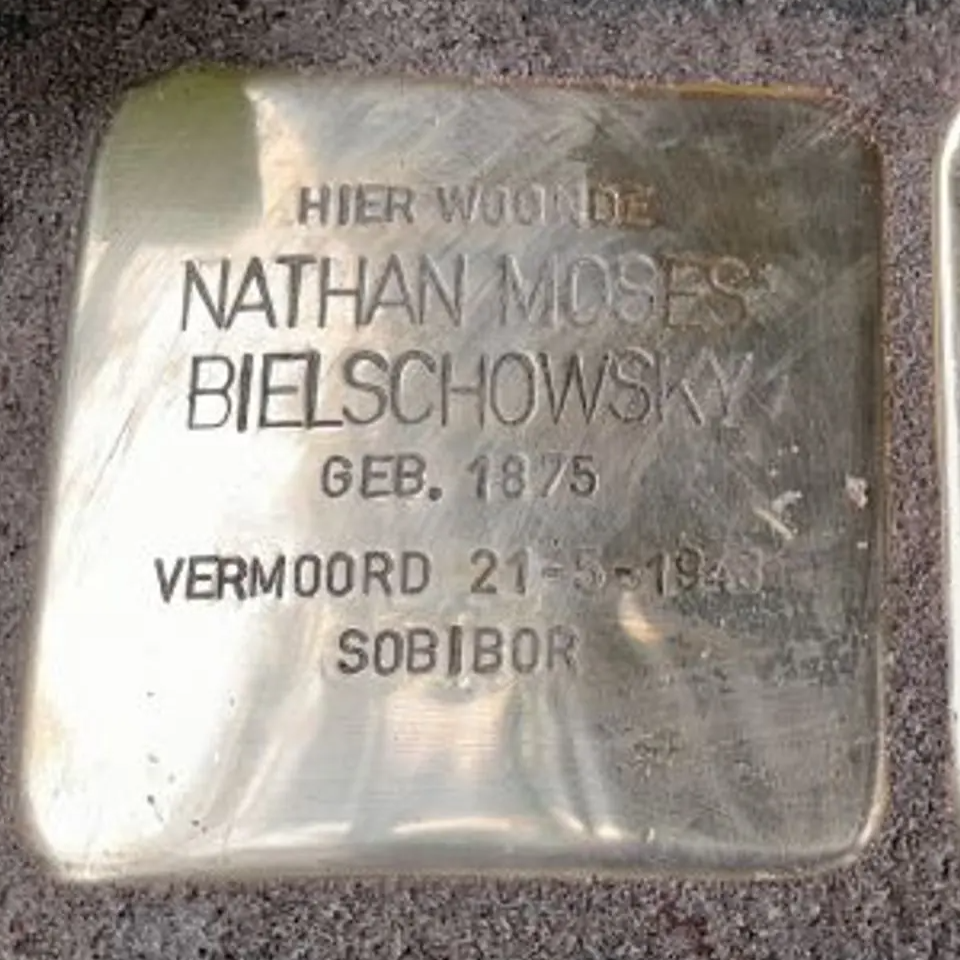 Struikelsteen voor Nathan Moses Bielschowsky