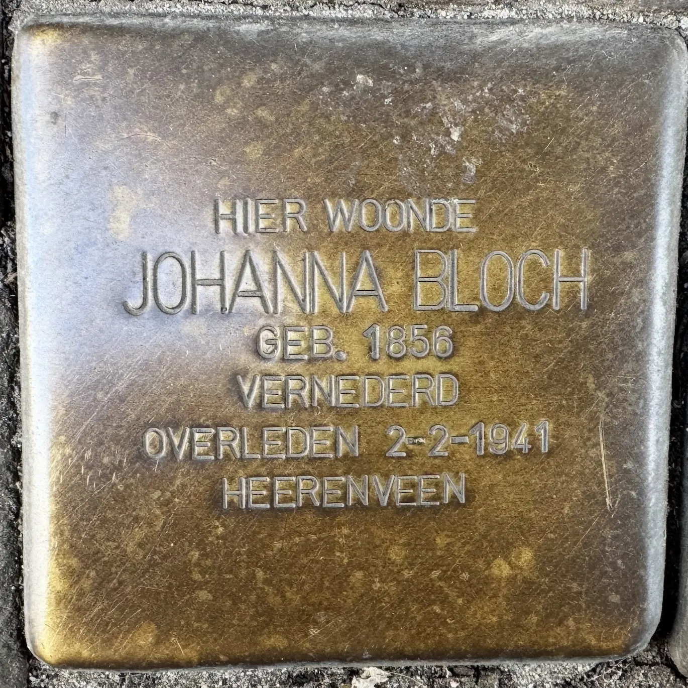 Struikelsteen voor Johanna Bloch