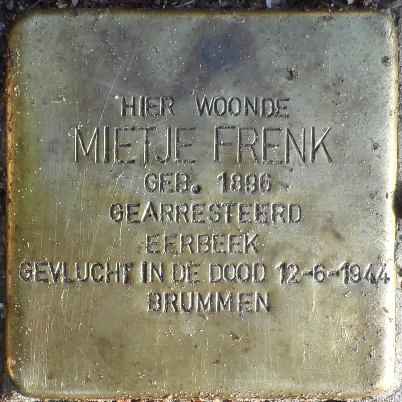 Struikelsteen voor Mietje Frenk