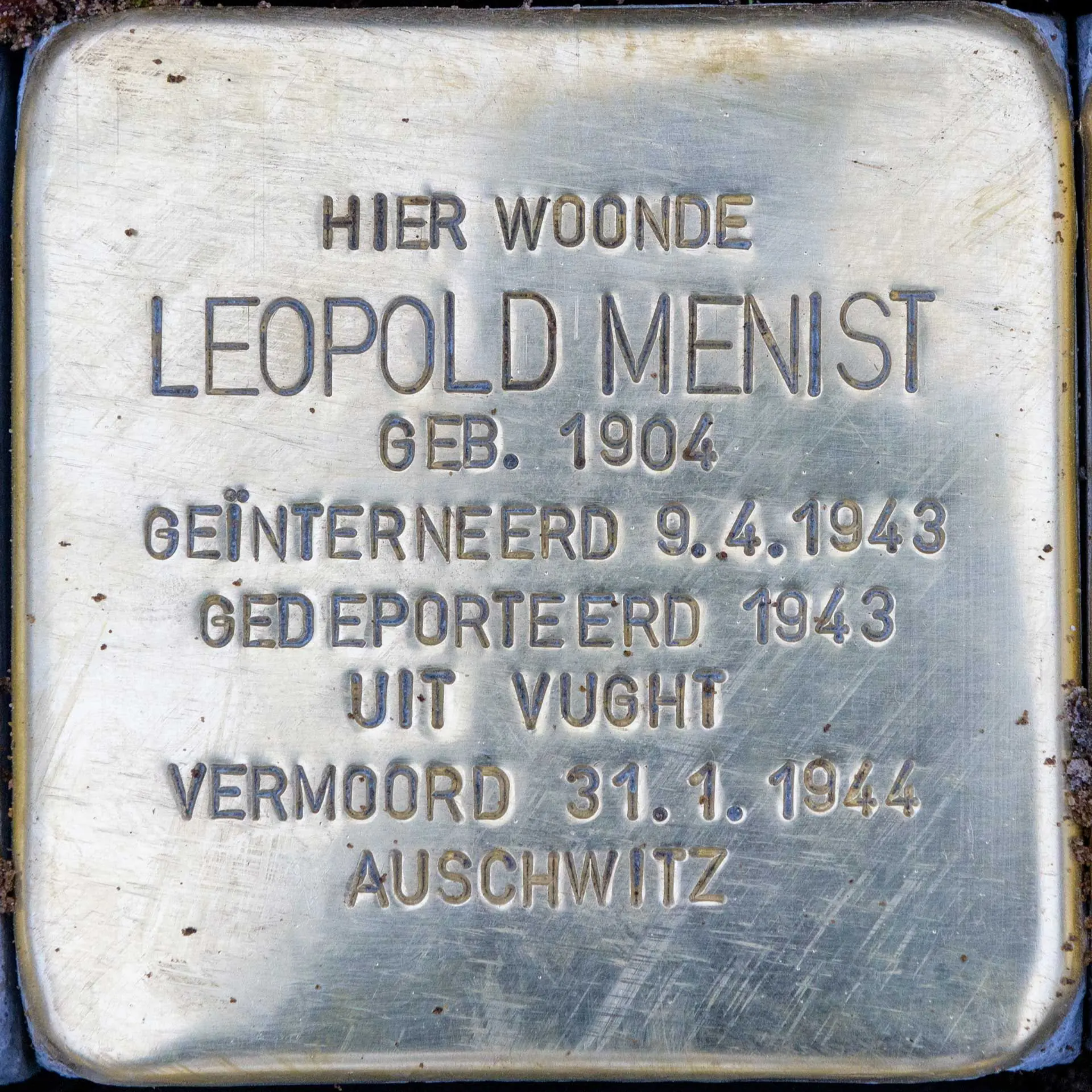 Struikelsteen voor Leopold Menist