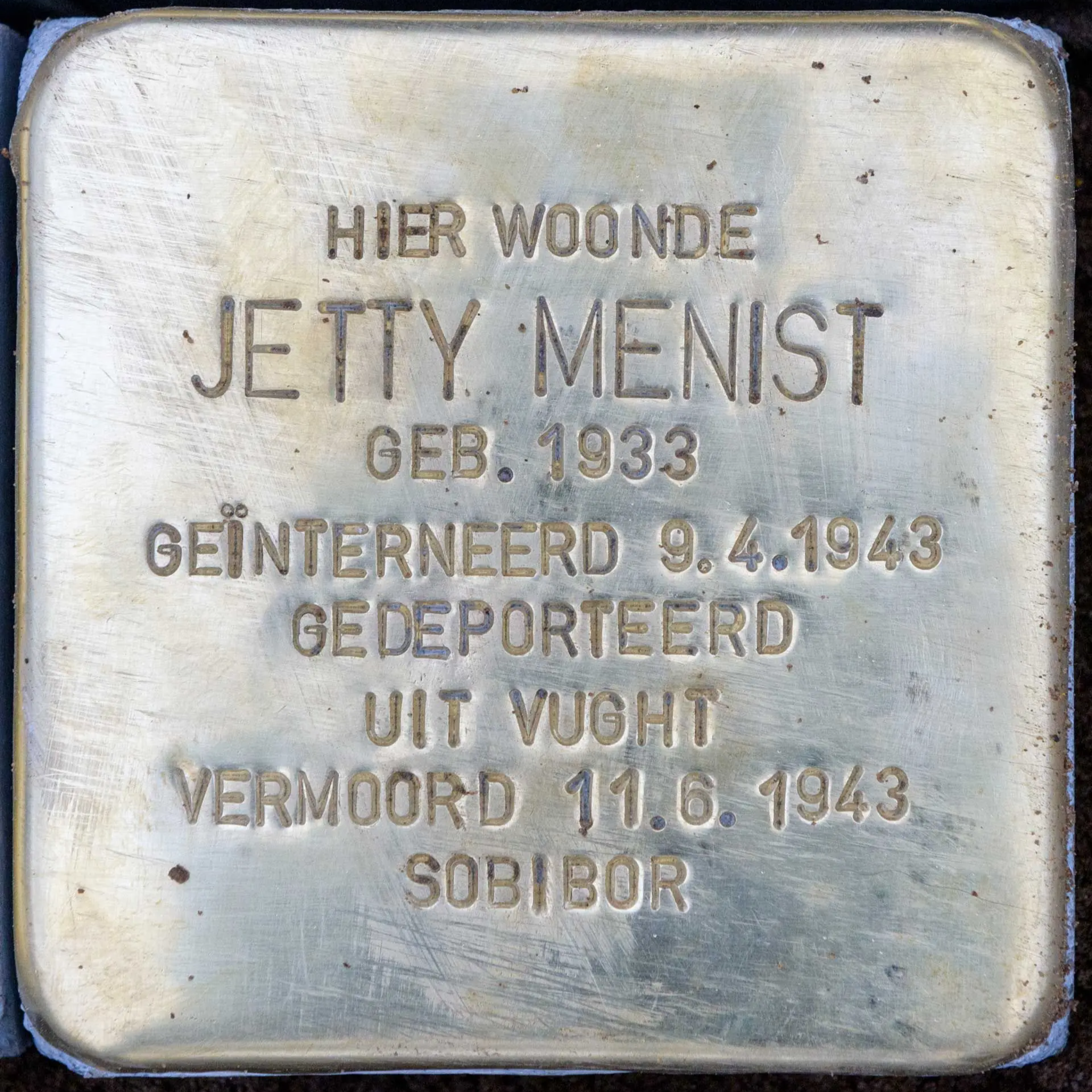 Struikelsteen voor Jetty Menist
