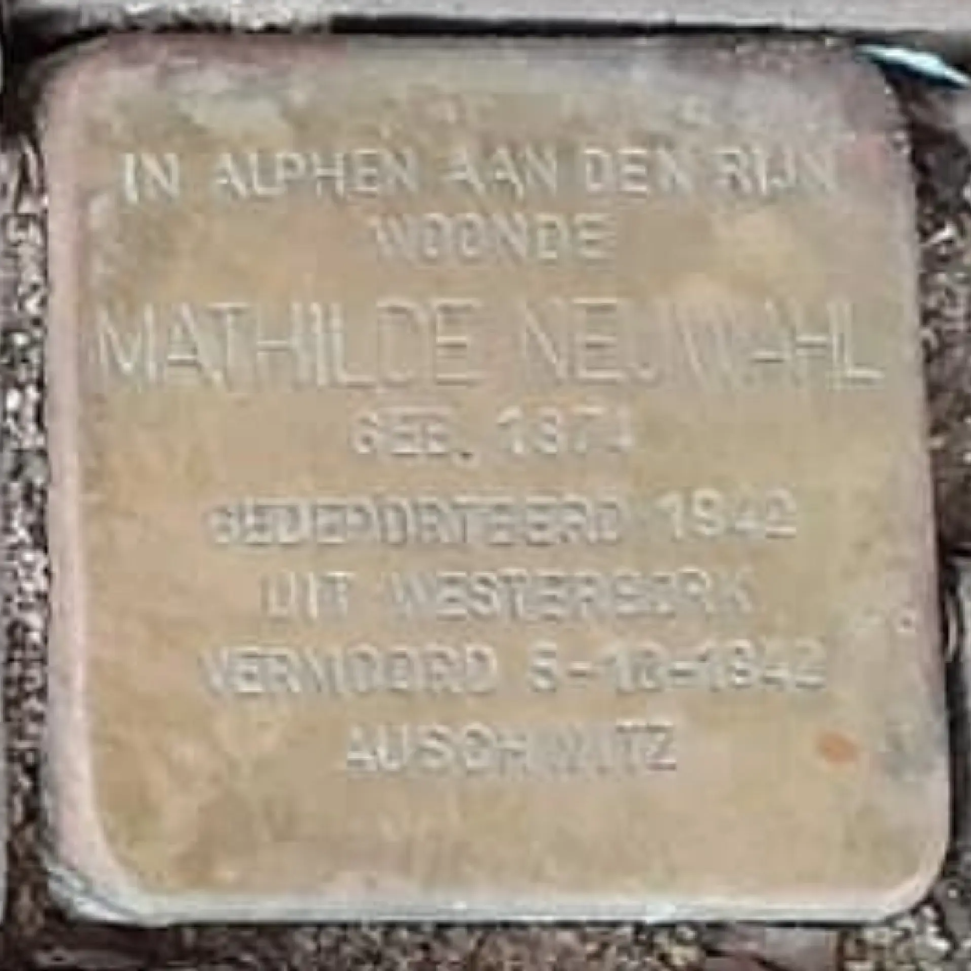 Struikelsteen voor Mathilde Neuwahl-Mosheim