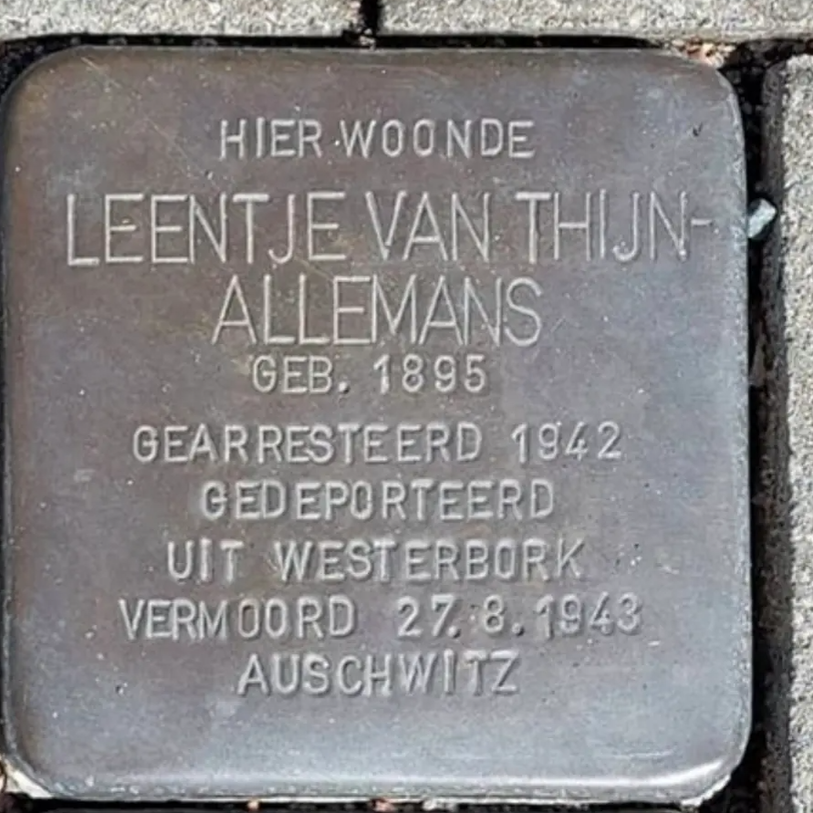 Struikelsteen voor Leentje van Thijn-van Allemans