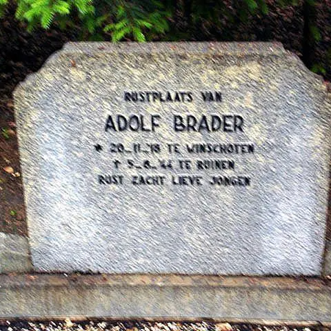 Struikelsteen voor Adolf Brader