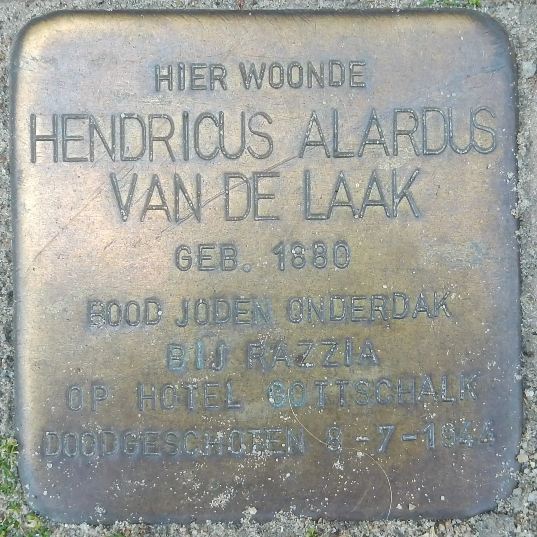 Struikelsteen voor Hendricus Alardus van de Laak