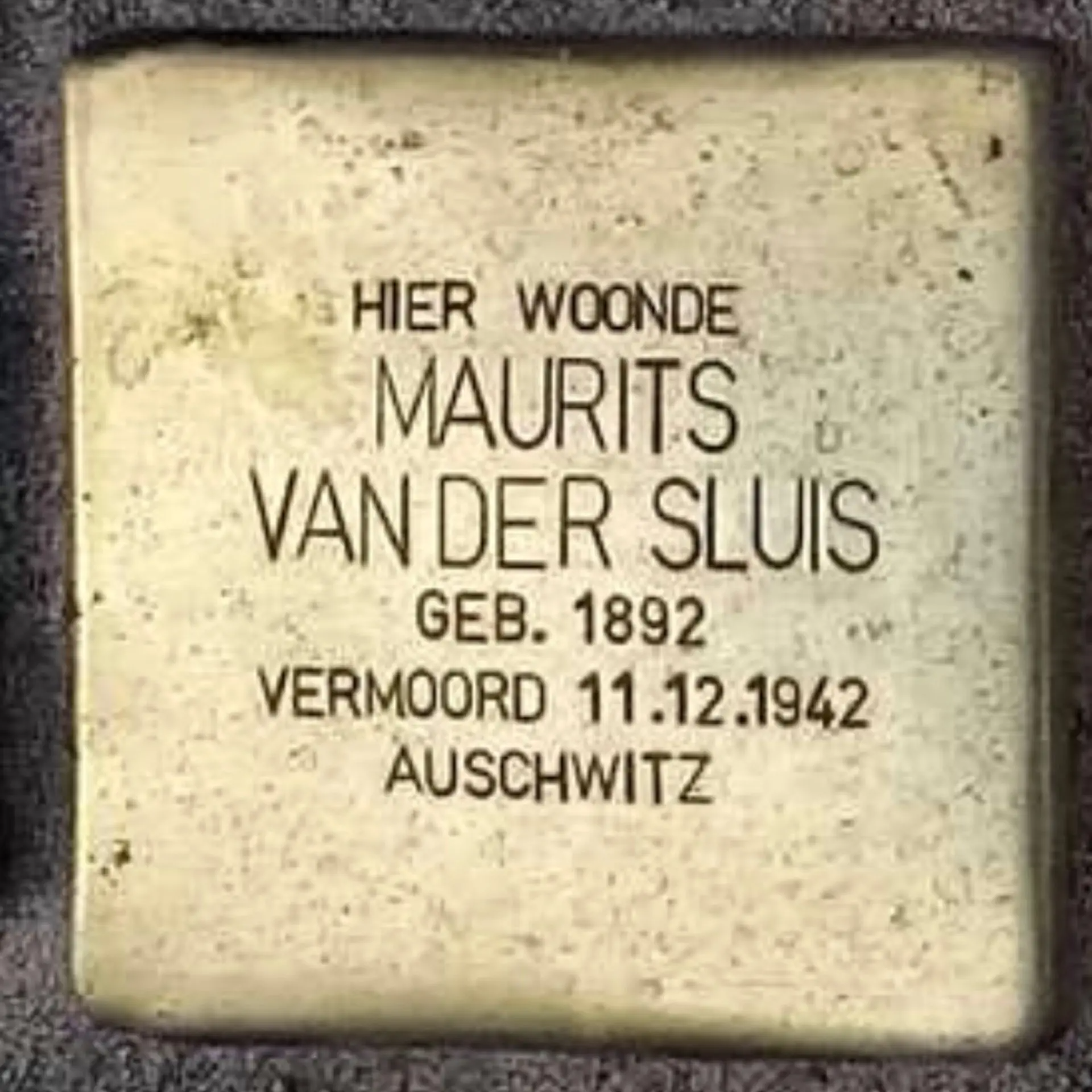 Struikelsteen voor Maurits van der Sluis