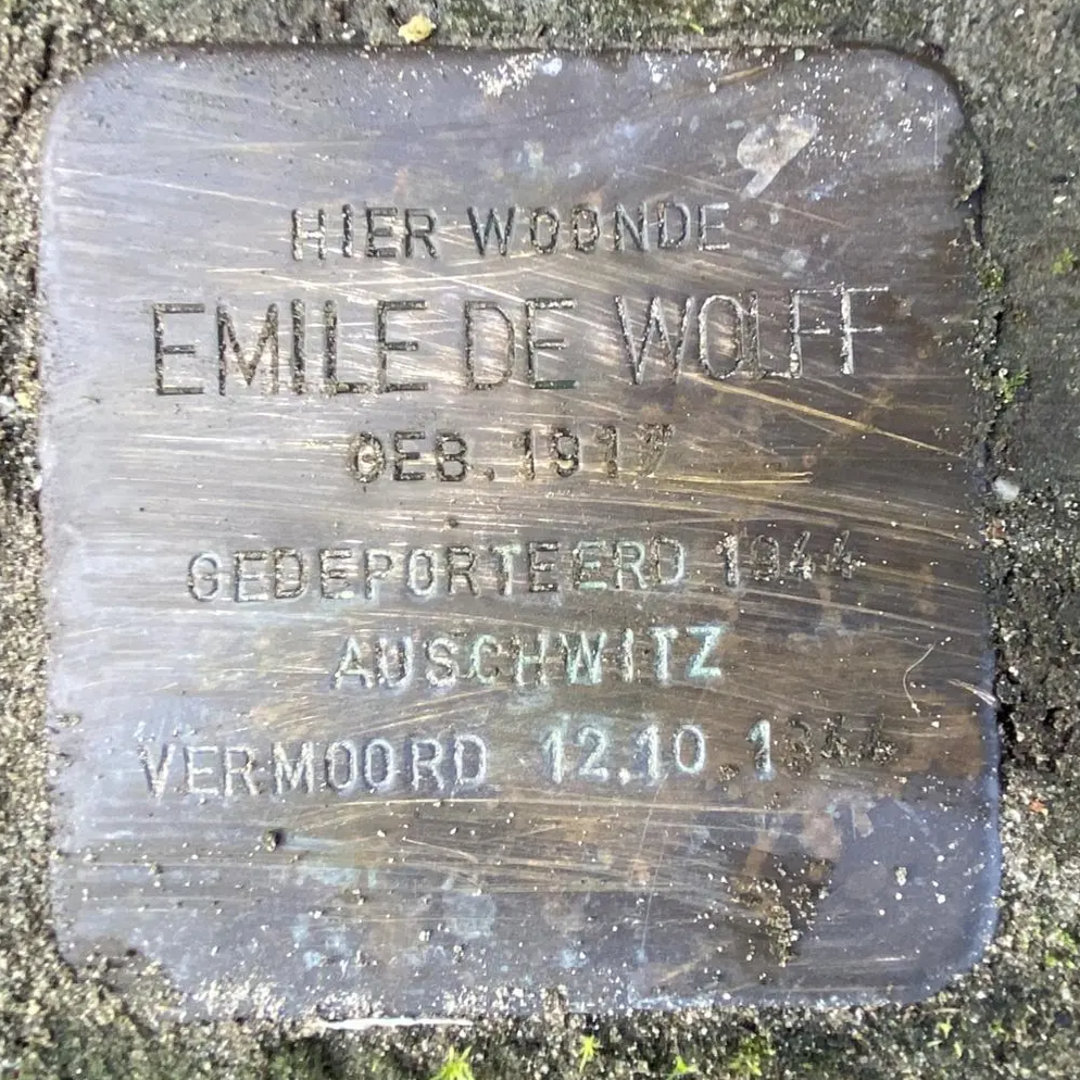 Struikelsteen voor Emile de Wolff