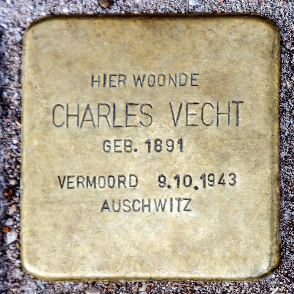 Struikelsteen voor Charles Vecht