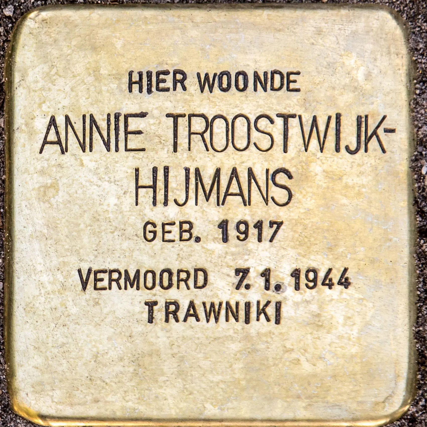 Struikelsteen voor Annie Troostwijk-Hijmans