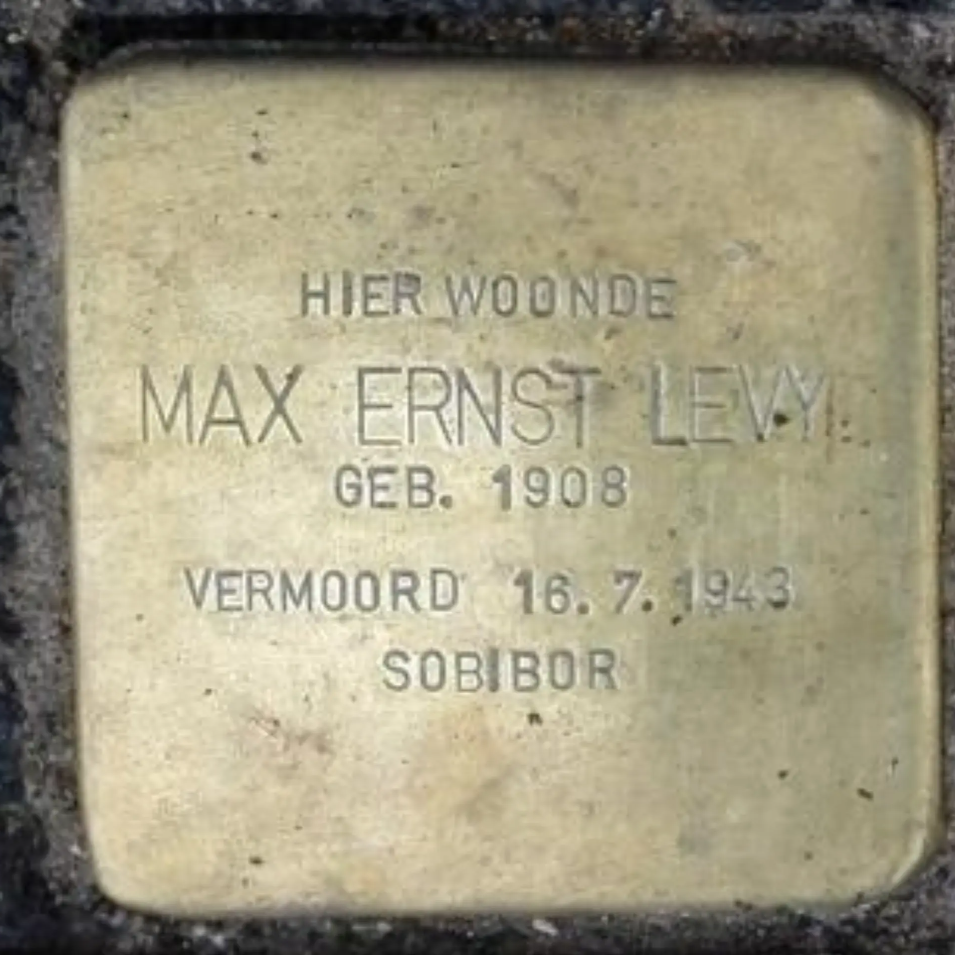 Struikelsteen voor Max Ernst Levy