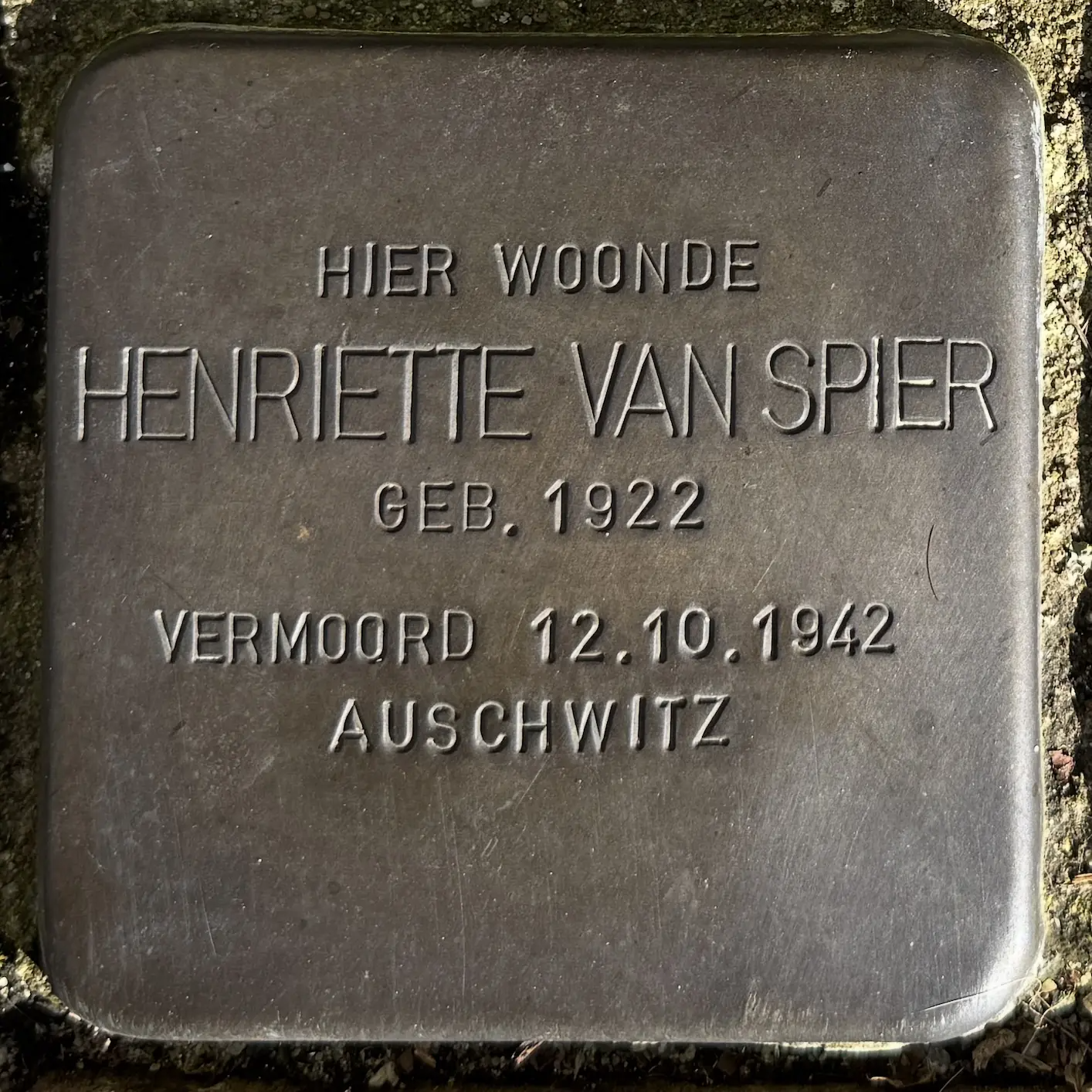 Struikelsteen voor Henriëtte van Spier