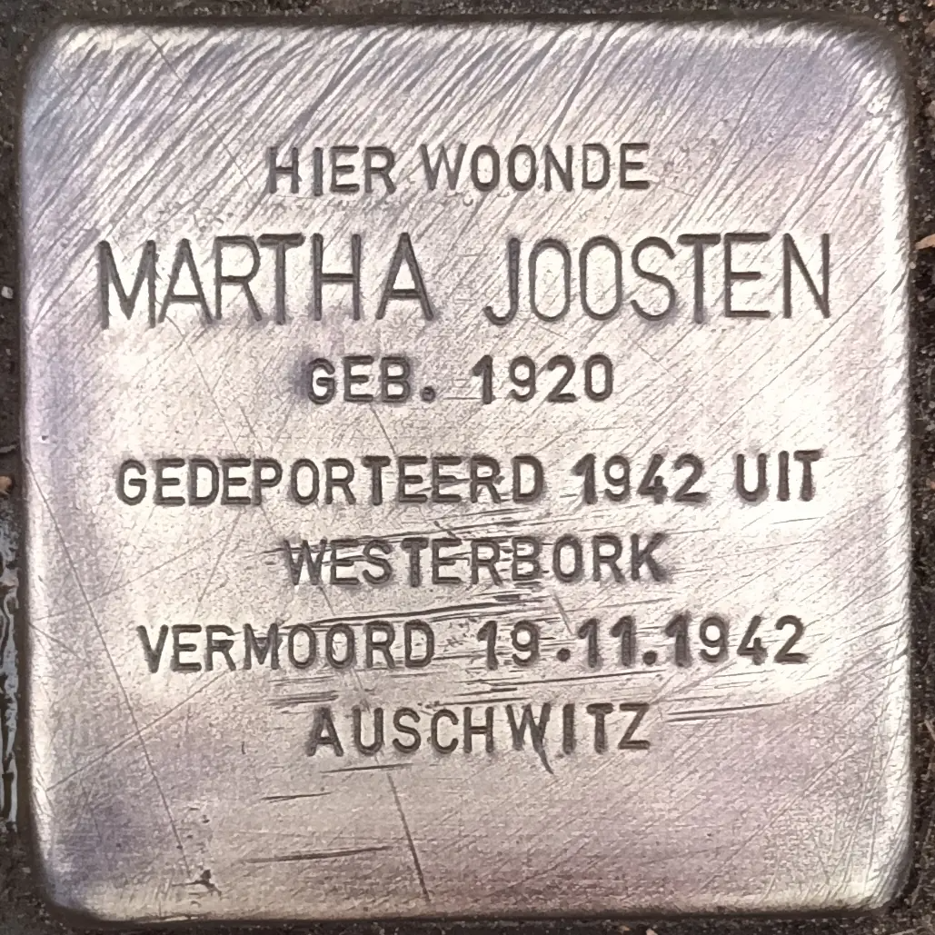 Struikelsteen voor Martha Joosten