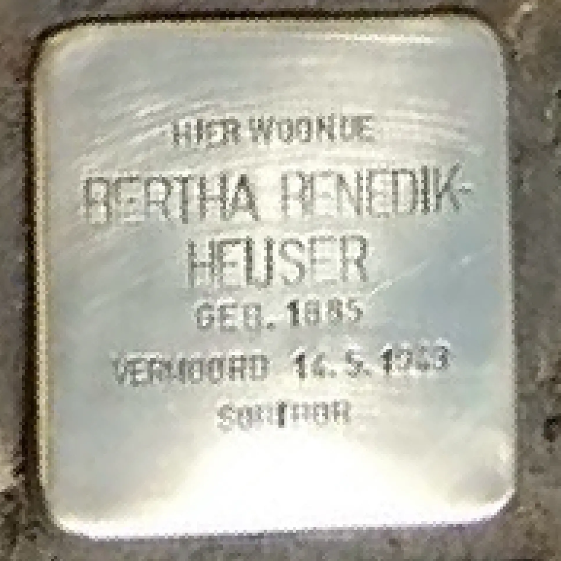 Struikelsteen voor Bertha Benedik-Heijser