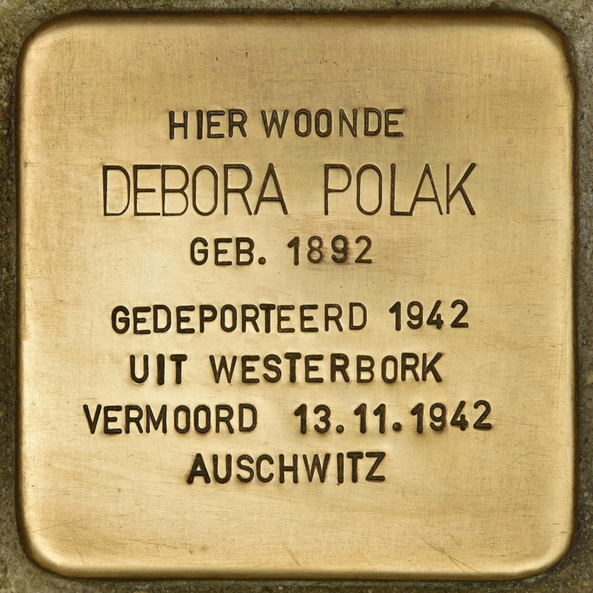 Struikelsteen voor Debora Polak
