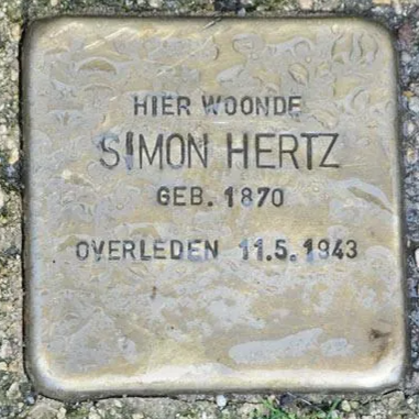 Struikelsteen voor Simon Hertz
