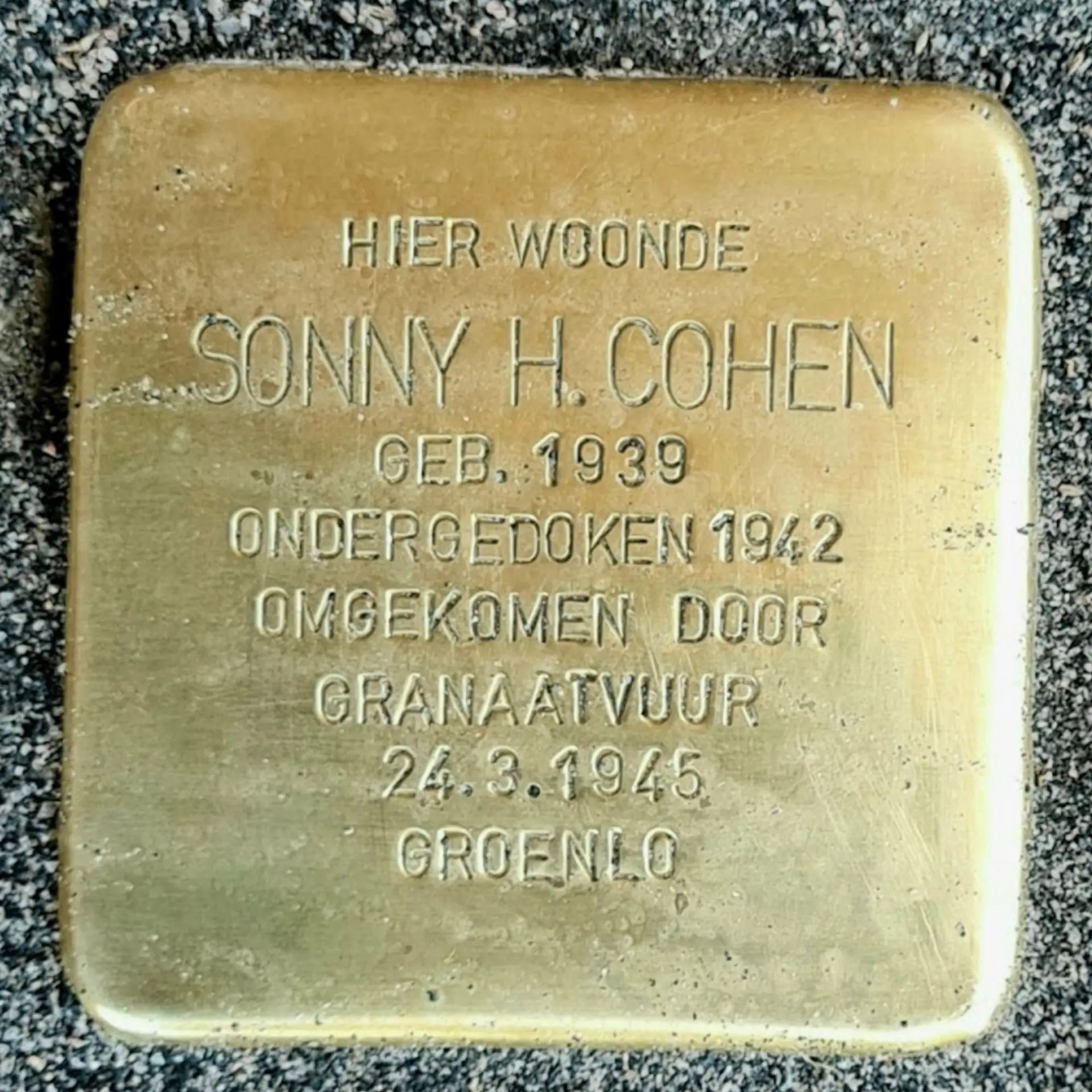 Struikelsteen voor Sonny Heiny Cohen