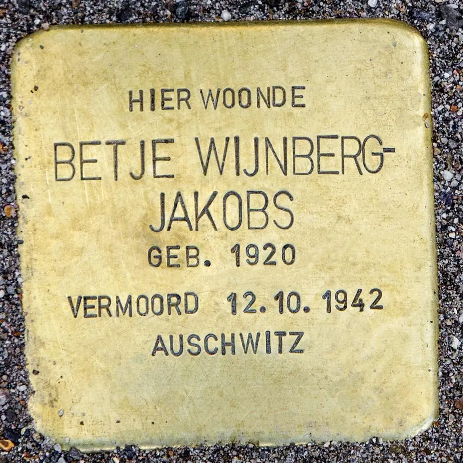 Struikelsteen voor Betje Wijnberg-Jakobs