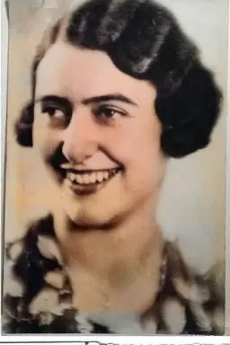 Portret van Alida Leanore Adelaar-Groenman