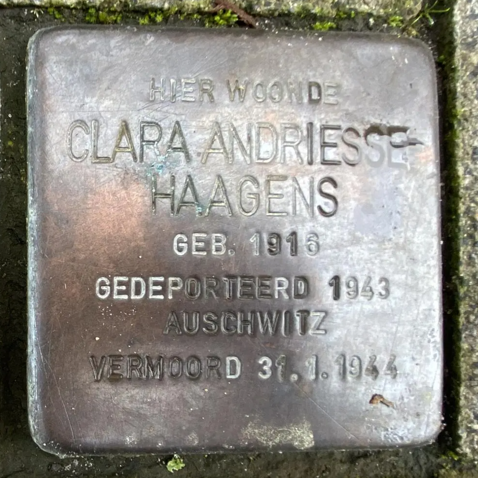Struikelsteen voor Clara Andriesse-Haagens