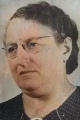 Portret van Roosje van der Sluis-Vischschraper