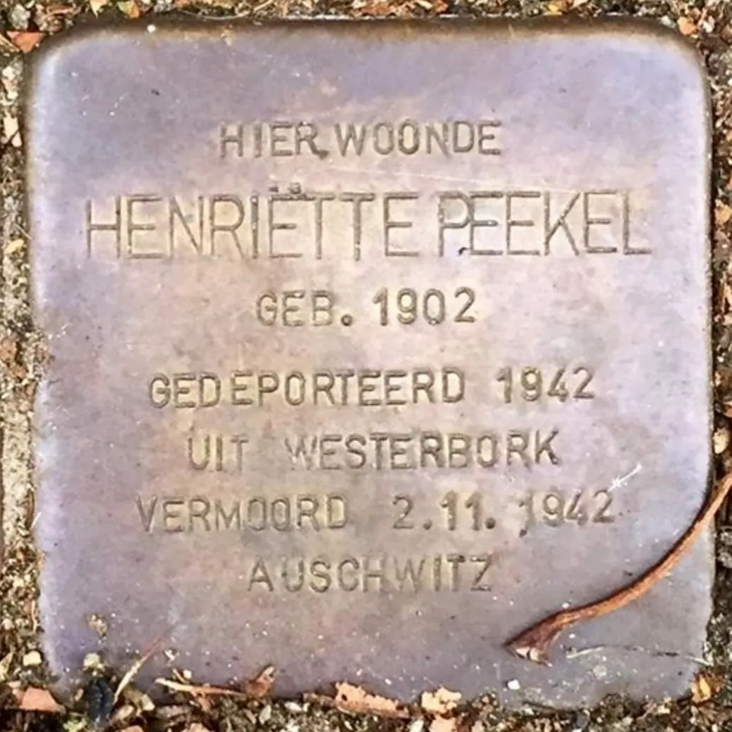 Struikelsteen voor Henriëtte Peekel