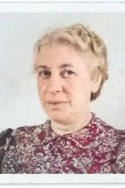 Portret van Clara Maarssen-van Cleef