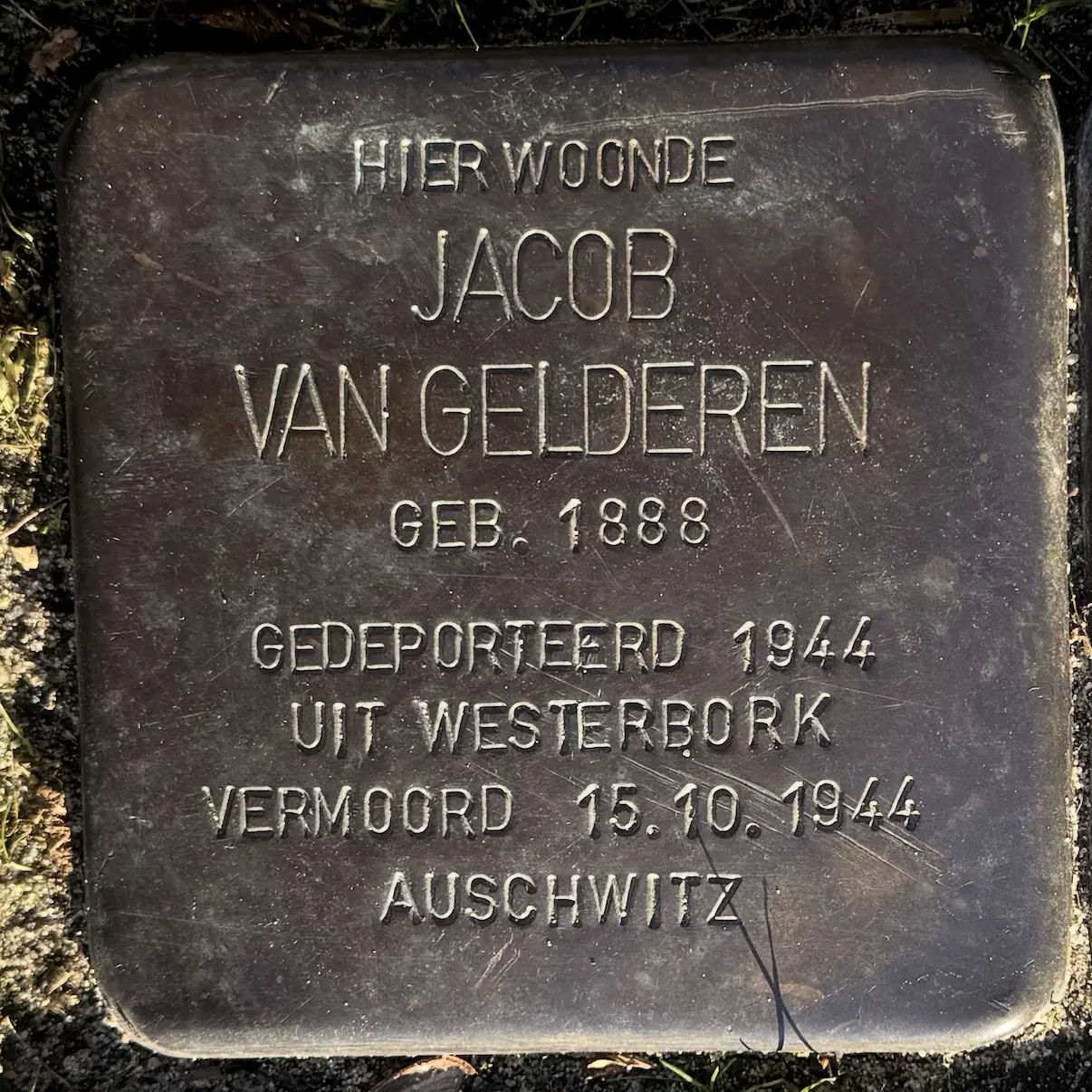 Struikelsteen voor Jacob van Gelderen