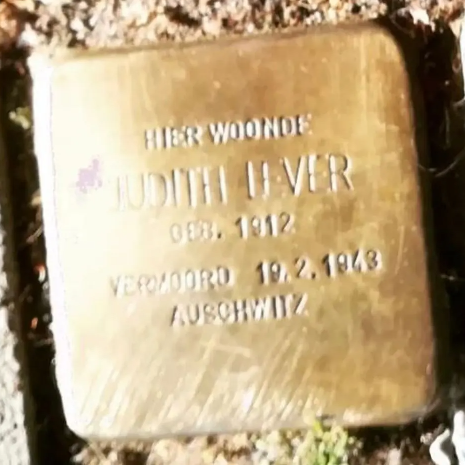 Struikelsteen voor Judith Lever