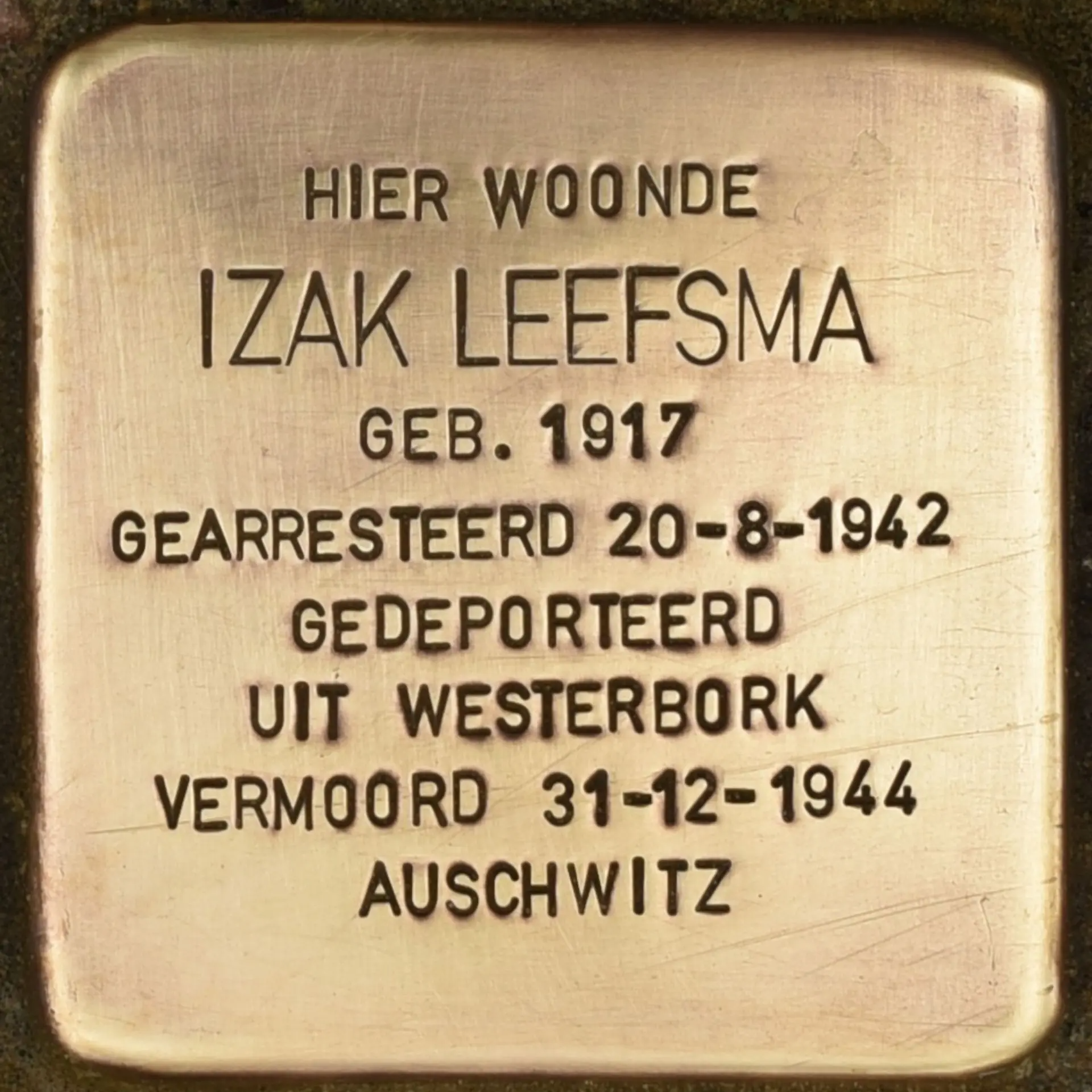 Struikelsteen voor Izak Leefsma