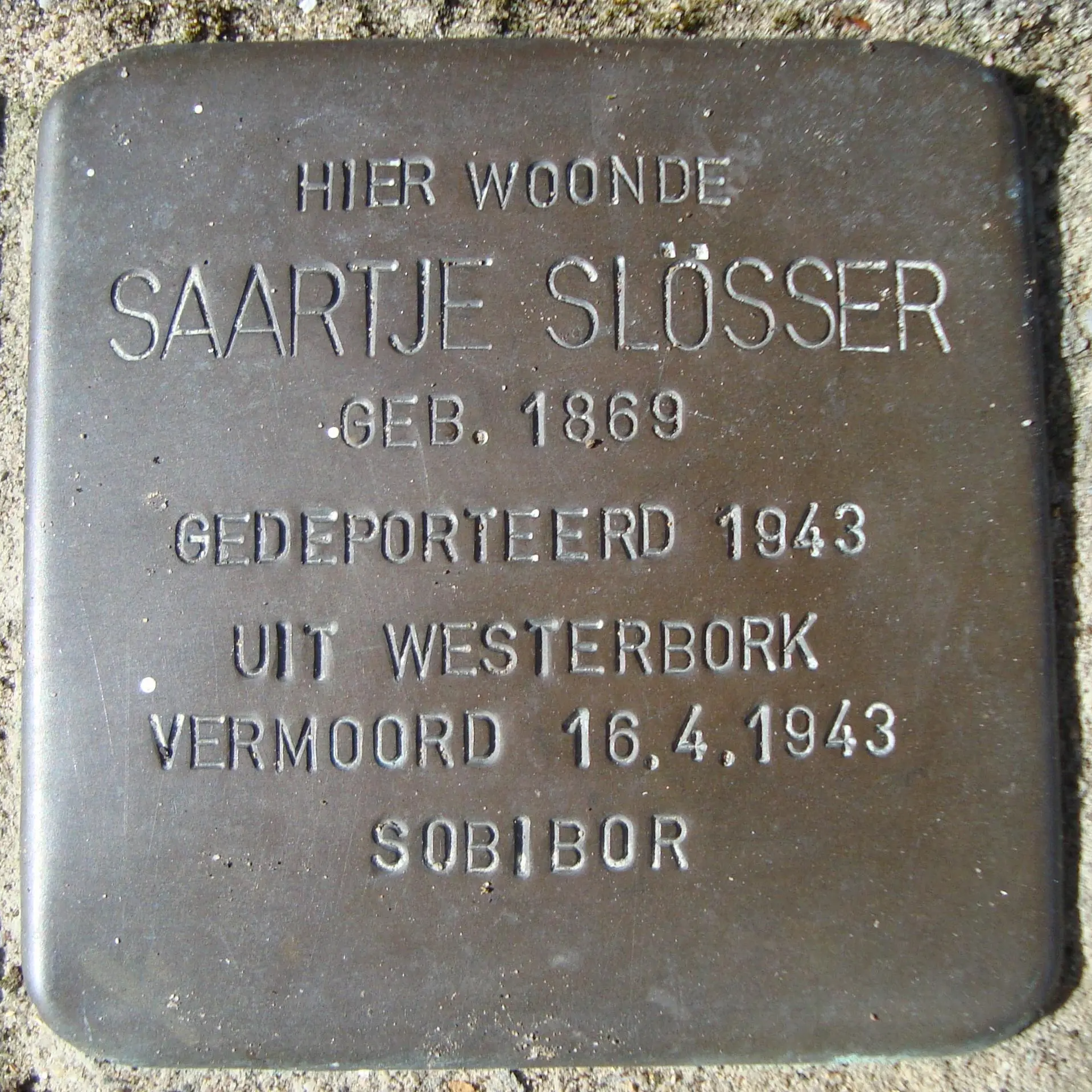 Struikelsteen voor Saartje Slösser