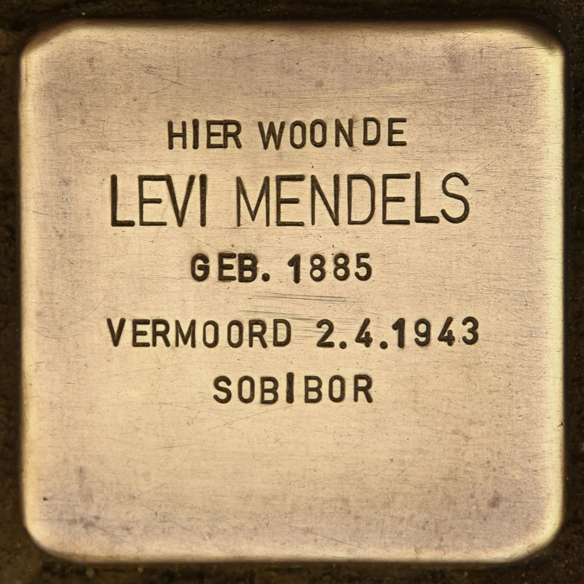 Struikelsteen voor Levi Mendels