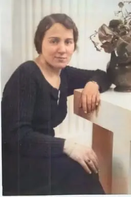Portret van Roosje Alter-Norden